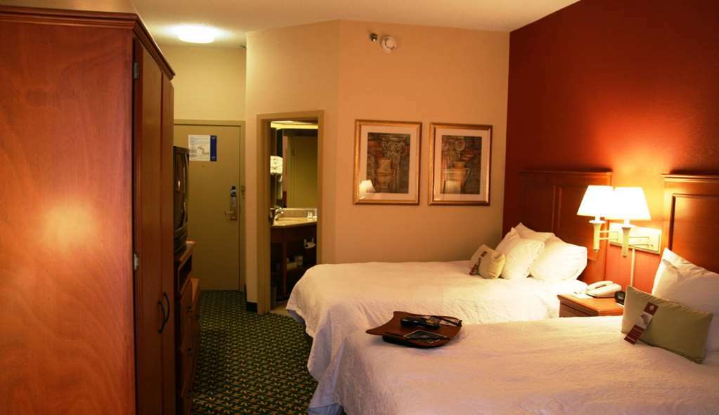 Hampton Inn By Hilton Concord/Bow Phòng bức ảnh